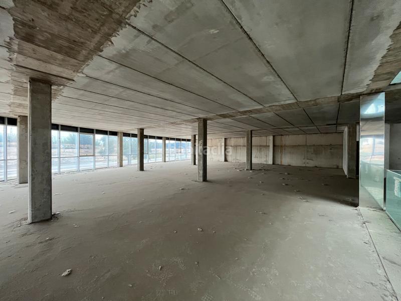 Foto db8eb81b-a642-4222-8fac-3a4349cc1db2. Lloguer edifici a Bellpuig