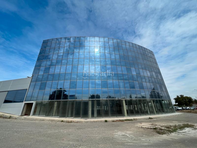 Foto ee637603-c4f2-4397-9423-b517f94c651d. Lloguer edifici a Bellpuig