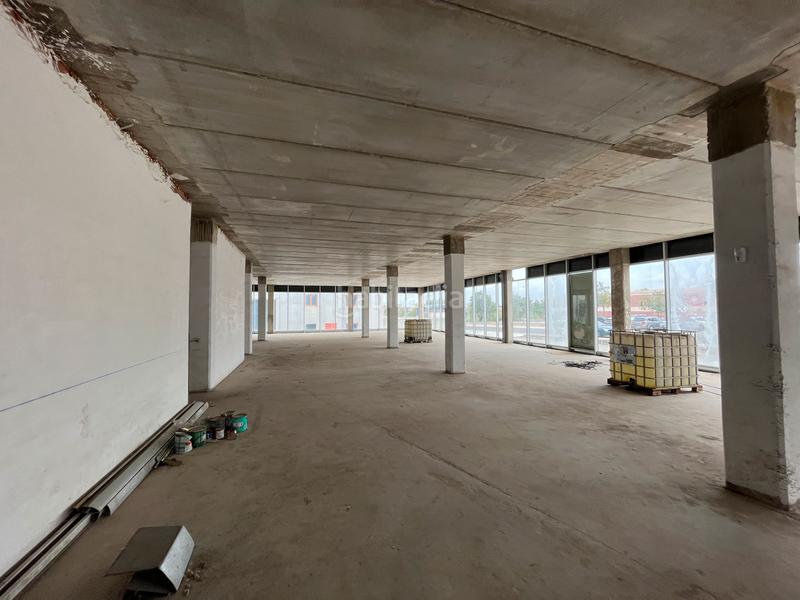 Foto f45ff68d-3afb-4048-8e68-26bb7249f620. Lloguer edifici a Bellpuig