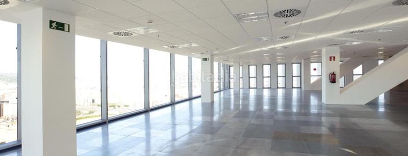 Foto ab6c42af-b1ce-47a6-91df-ac160d91a7b6. Miete büro mit heizung in Porta Barcelona