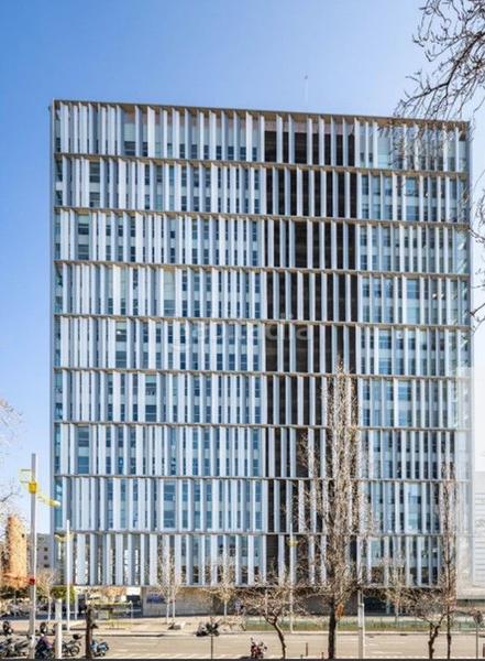 Foto ec3cf146-fd45-4d64-bc29-1dd974608872. Miete büro mit heizung in Porta Barcelona