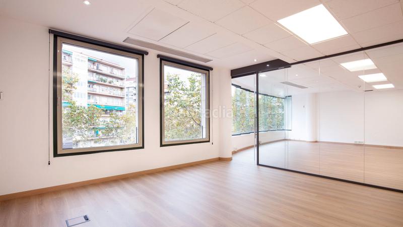 Foto ba2a63f3-c24c-4273-ab9e-f8462949b6b9. Miete büro in Barri de les Corts Barcelona