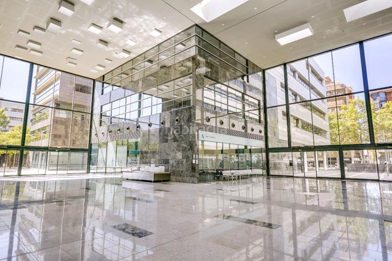 Foto 51875c2f-cb8d-422d-a200-97558a25c6b5. Rent office space with heating in Poblenou Barcelona