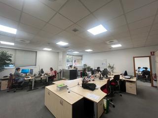 Location Bureau  Carretera de l'hospitalet