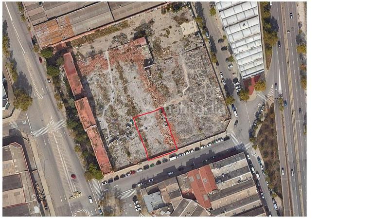 Foto fcd2ac09-ae62-4433-ab7a-86e31ba0fc2d. Miete gewerbliches grundstück in Gràcia Sabadell