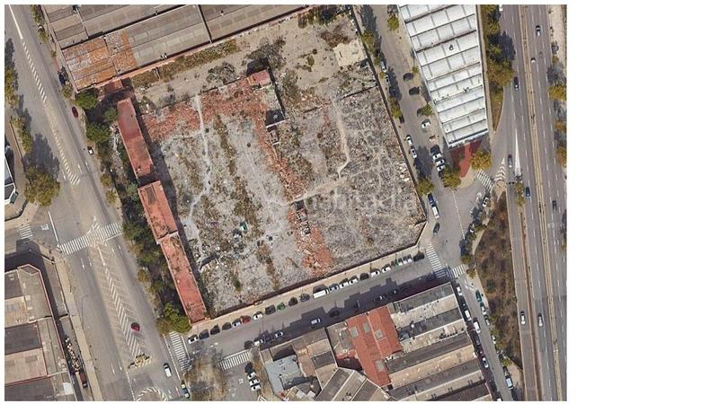 Foto 28327698-987f-4b9f-be25-5e6cb3863eb4. Alquiler solar industrial en Gràcia Sabadell