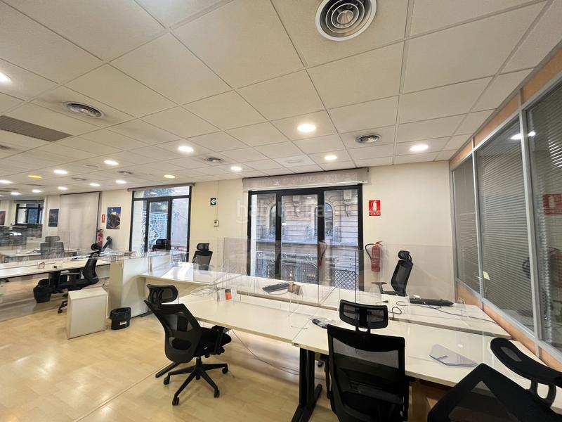 Foto 16a26eee-4ac9-4e51-a7d4-0e632dc152d7. Miete büro in Gòtic Barcelona