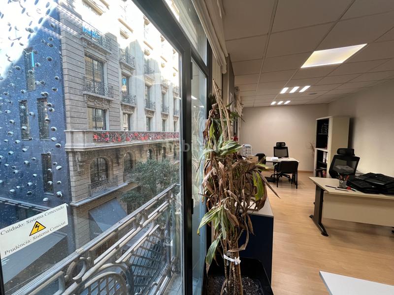 Foto 67c35bb4-597e-493d-9eab-d25c4da6236c. Alquiler oficina en Gòtic Barcelona