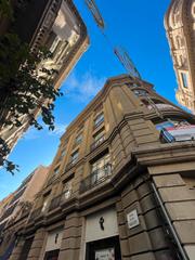 Location Bureau  Carrer comtal
