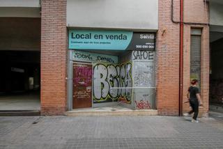 Rent Business premise in Carrer de valència 637