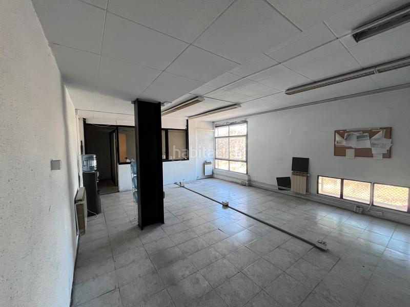 Foto a2b392d3-3140-4072-a526-92484c6af814. Bâtiment à usage industriel dans Ca n´Alzamora Rubí