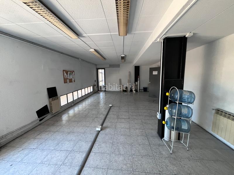 Foto e2bcfe21-ea95-4907-b829-555480050392. Bâtiment à usage industriel dans Ca n´Alzamora Rubí