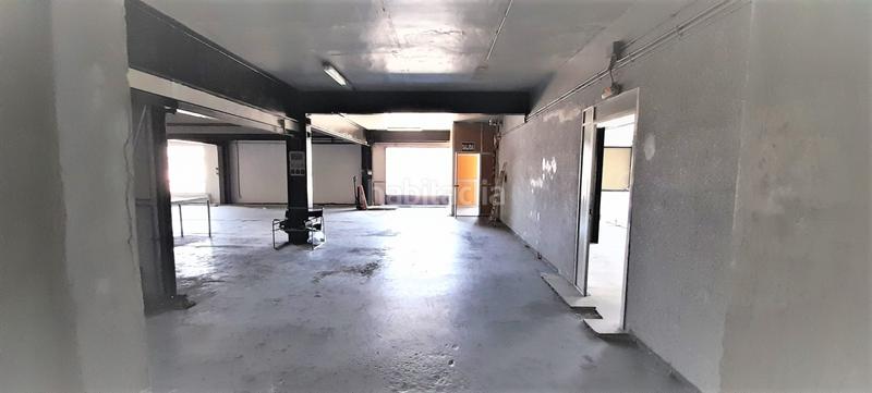 Foto c38a5154-6079-4365-bd3b-6ae5144b0e46. Nave industrial en Ca n´Alzamora Rubí