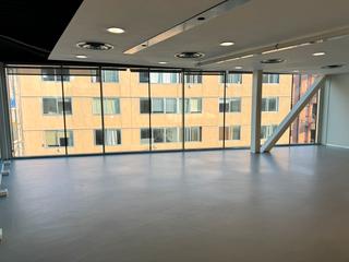 Rent Office space  Carrer de pujades