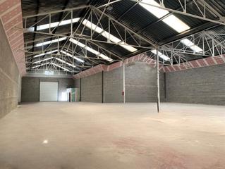 Miete Fabrikhalle  Carrer selva