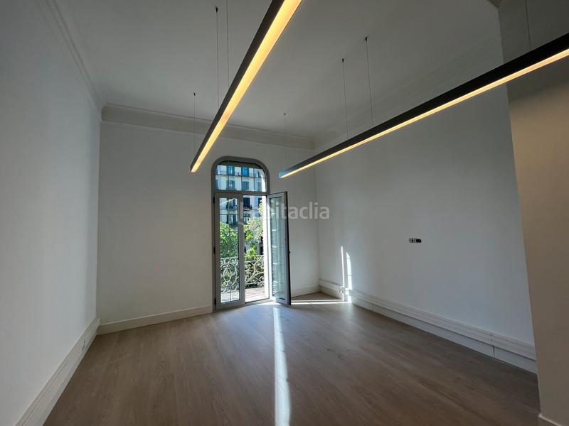 Foto f1c246d2-7d9b-49a7-a5f0-c34a892bc325. Affitto ufficio in Sant Gervasi - Galvany Barcelona