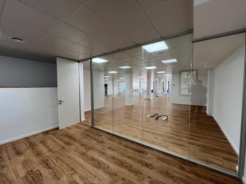 Foto 1e0b57ce-9a05-4c31-9db8-af5cdcadcef5. Location bureau dans La Nova Esquerra de l´Eixample Barcelona