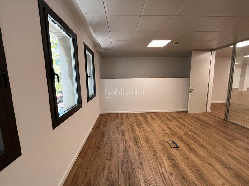 Foto fba99912-2d38-4e04-8deb-8ac05de503bd. Miete büro in La Nova Esquerra de l´Eixample Barcelona