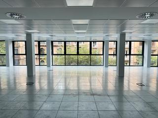 Miete Büro  Carrer de pau claris. Oficina en alquiler en pau claris