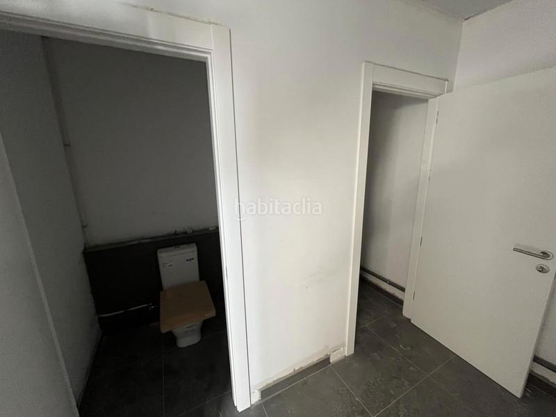 Foto 1d792a95-ff5d-4fb2-a69b-b20076101cd6. Affitto capannone industriale in Granvia LH Hospitalet de Llobregat (L´)