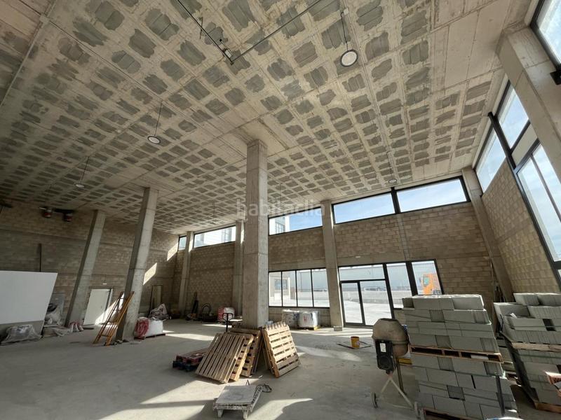 Foto 71a2d6fc-fbad-49a8-b196-66e5b3b8ca22. Location bâtiment à usage industriel dans Granvia LH Hospitalet de Llobregat (L´)