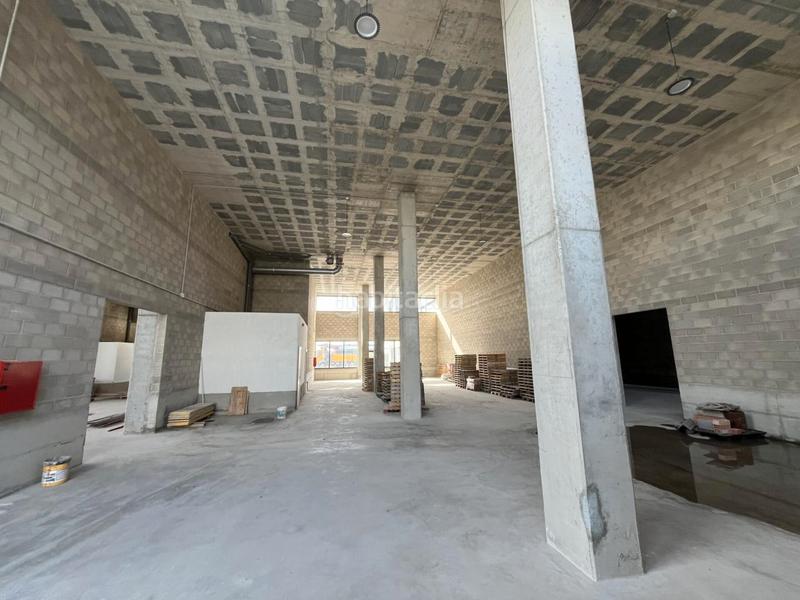 Foto bbd3fce2-0fa3-4f6e-a89b-6f4d3fa7de5a. Location bâtiment à usage industriel dans Granvia LH Hospitalet de Llobregat (L´)