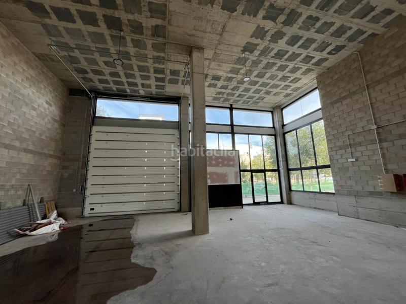 Foto e706f3e9-2894-42b1-9acf-519dc31da404. Location bâtiment à usage industriel dans Granvia LH Hospitalet de Llobregat (L´)