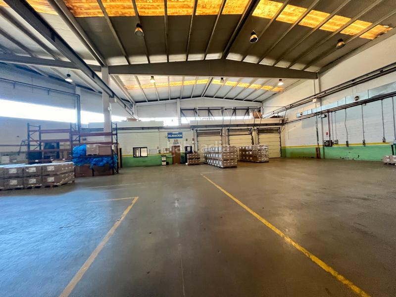 Foto 4491f7b6-eb96-4fe1-83f7-26039be57aab. Affitto capannone industriale con riscaldamento in Barberà del Vallès