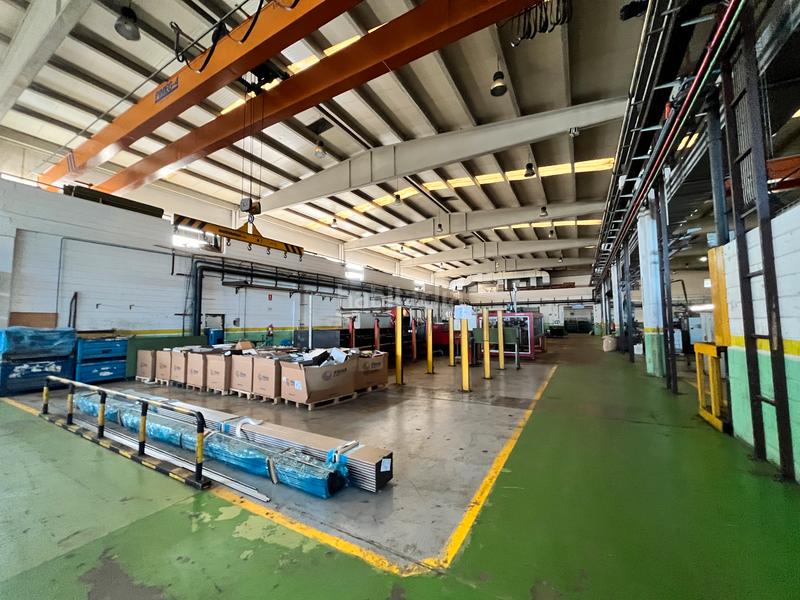 Foto bae6a4fe-961c-4815-9cce-a1fd81da836d. Affitto capannone industriale con riscaldamento in Barberà del Vallès