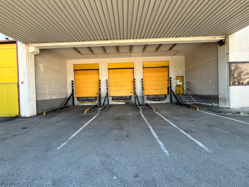 Foto 459b75be-f50f-4153-adf6-c839c3bc04ab. Location bâtiment à usage industriel avec chauffage dans Barberà del Vallès