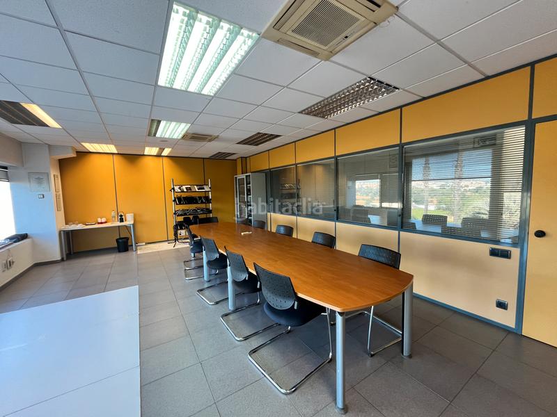 Foto a408d0ca-cf09-4793-bc31-1ab301f91800. Location bâtiment à usage industriel avec chauffage dans Barberà del Vallès