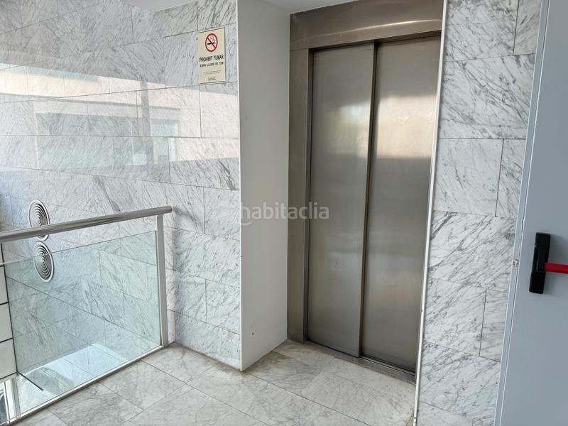 Foto 4bad99df-9ee2-48bd-864e-7b2bfc99cdb6. Location bureau avec parking dans Volpelleres Sant Cugat del Vallès