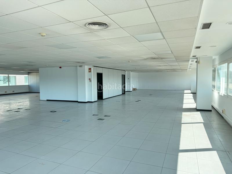 Foto 8a2ba044-0001-4a1d-95ae-3665f7936f62. Location bureau avec parking dans Volpelleres Sant Cugat del Vallès