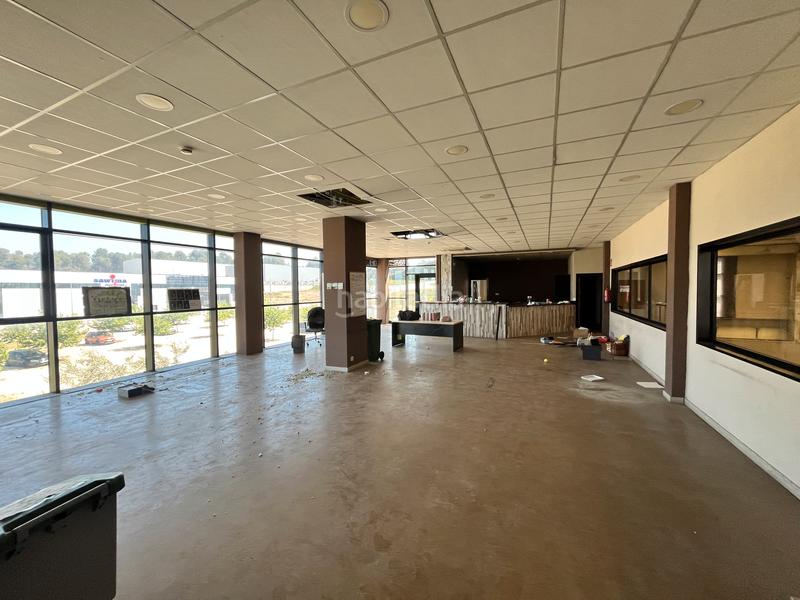 Foto 15603f60-1ff3-4434-8f31-3af6183fcd36. Fabrikhalle in Sallent