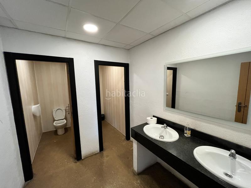 Foto 5dc404cb-5680-44ca-9b72-e70e43a02541. Fabrikhalle in Sallent