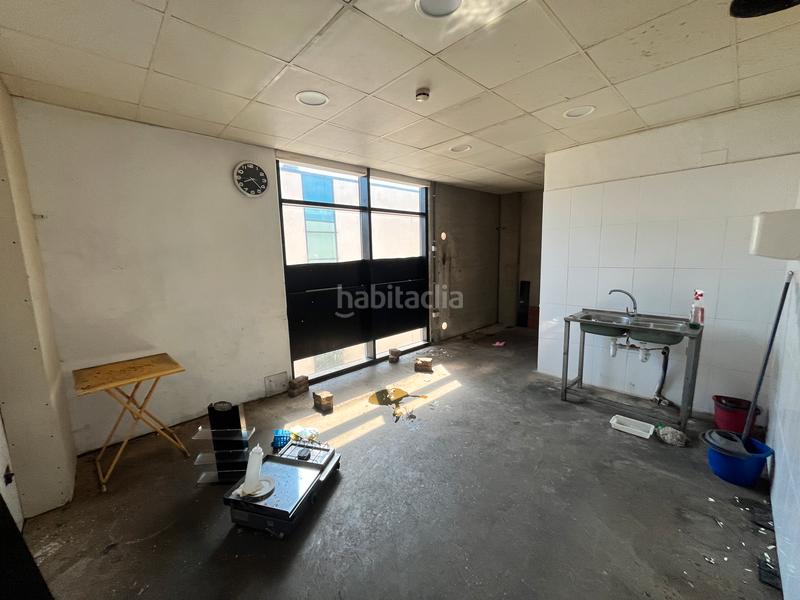 Foto a40878a0-19ac-4db5-b587-ab8fe8a2c6db. Fabrikhalle in Sallent