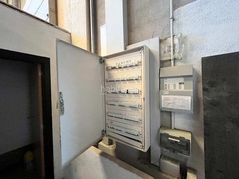 Foto b38b4ace-1a49-467b-aa70-f5bbaafa540c. Fabrikhalle in Sallent