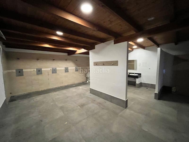 Foto fdc7a10c-a911-486a-999d-b14696fb4eef. Fabrikhalle in Sallent