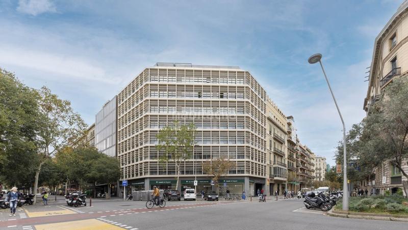 Foto cea5b5da-948b-49ff-b040-9f9946daeb31. Affitto ufficio con parcheggio in Dreta de l´Eixample Barcelona