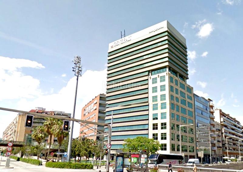 Foto e2b0dcd5-d1d9-461b-a9b1-ca5efffdcdce. Location bureau avec chauffage parking dans Hostafrancs Barcelona