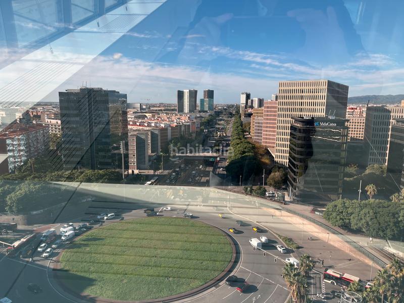 Foto 24a5cb18-848e-4502-ad23-1b2a6e5fa61b. Rent office space with heating parking in Hostafrancs Barcelona