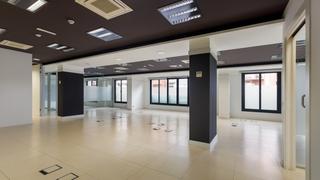 Location Bureau  Avinguda de madrid