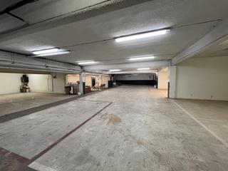 Local commercial  Passeig maragall. Local industrial-comercial en venta en paseo maragall-horta