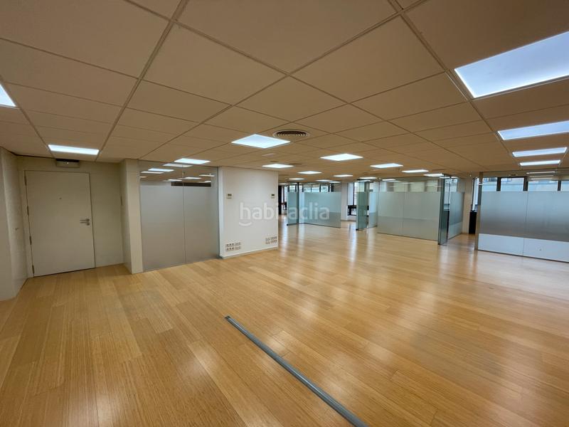 Foto 48e07179-223d-4653-a0f3-ca3feecc4919. Location bureau avec chauffage dans L´Antiga Esquerra de l´Eixample Barcelona