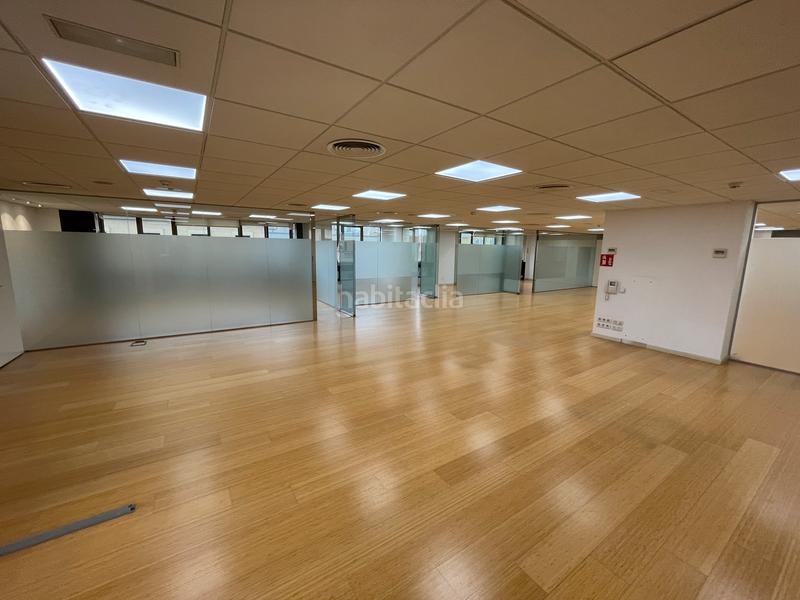 Foto 4d147114-9bfe-4162-b235-c09cd374d097. Rent office space with heating in L´Antiga Esquerra de l´Eixample Barcelona