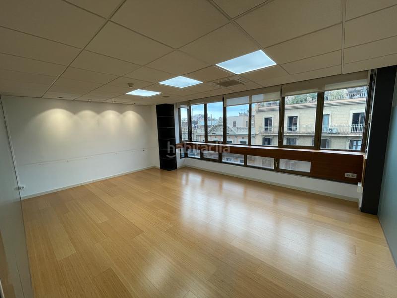 Foto fe1249a7-866f-492c-9302-aadeb32d538c. Rent office space with heating in L´Antiga Esquerra de l´Eixample Barcelona