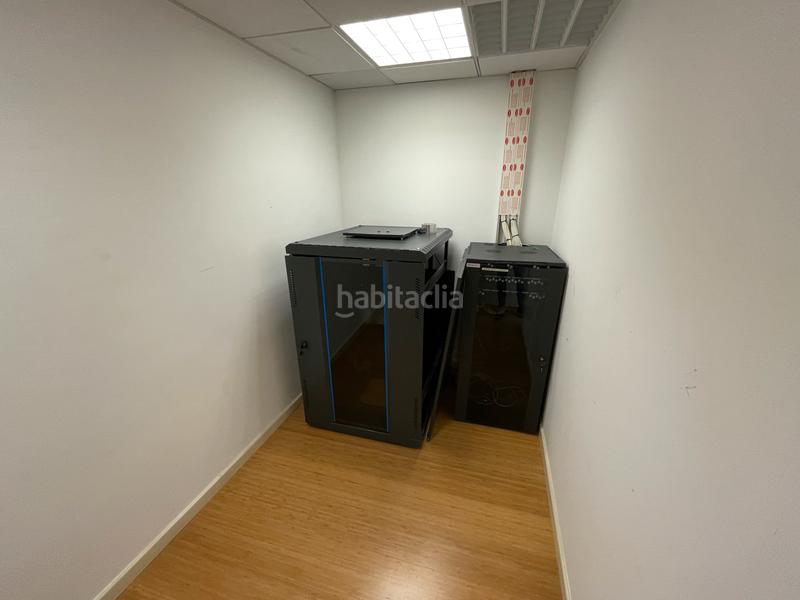 Foto 0f41ef6e-0e86-4b9b-b146-11f3d77e971b. Affitto ufficio con riscaldamento in L´Antiga Esquerra de l´Eixample Barcelona