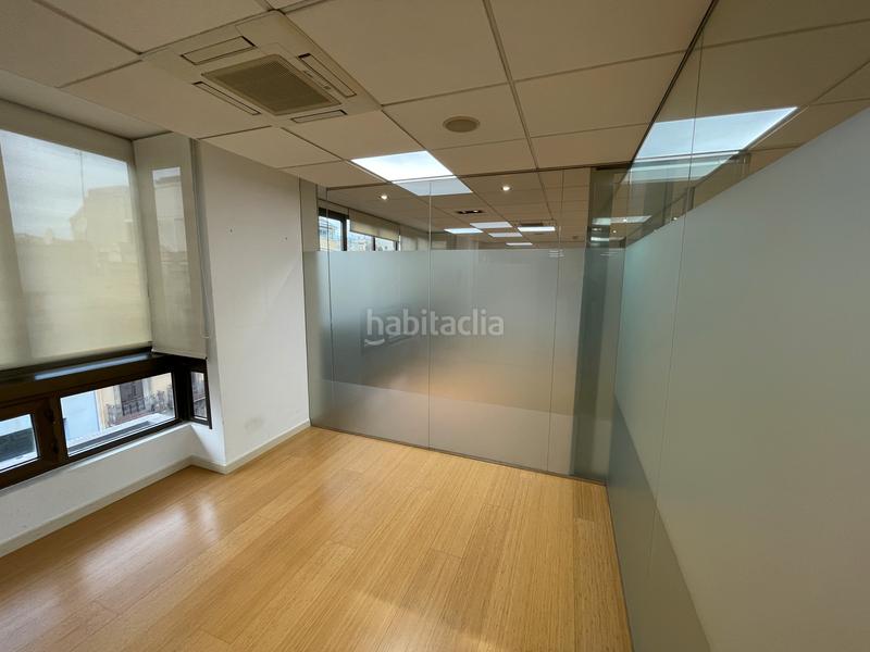 Foto 71d0eeee-a513-457d-b3b7-7aae66aed80c. Affitto ufficio con riscaldamento in L´Antiga Esquerra de l´Eixample Barcelona