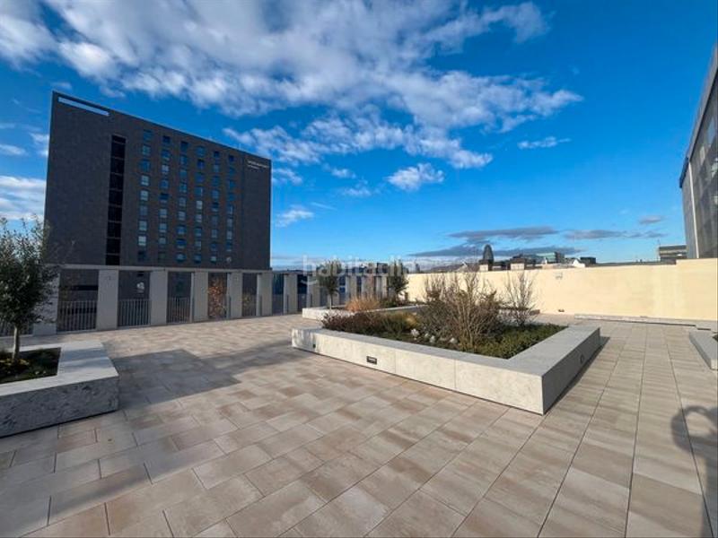 Foto 4b24170b-601d-4d95-8523-10ac9dad8db7. Rent office space with parking in Poblenou Barcelona
