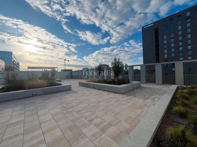 Foto bc106612-b566-4b1b-b7cc-19c60e47c57c. Rent office space with parking in Poblenou Barcelona